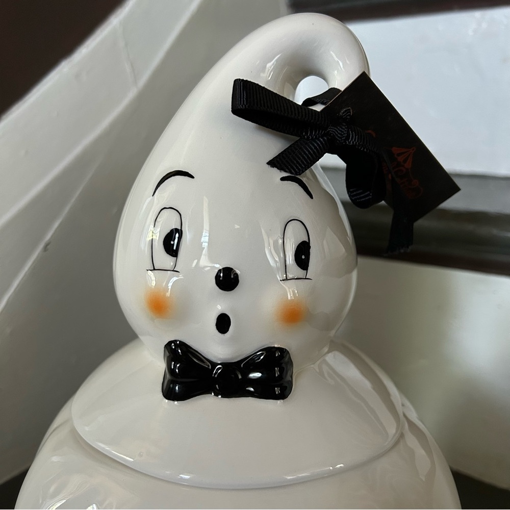 Johanna Parker Large Ghost Cookie Jar - Picture 2 of 12